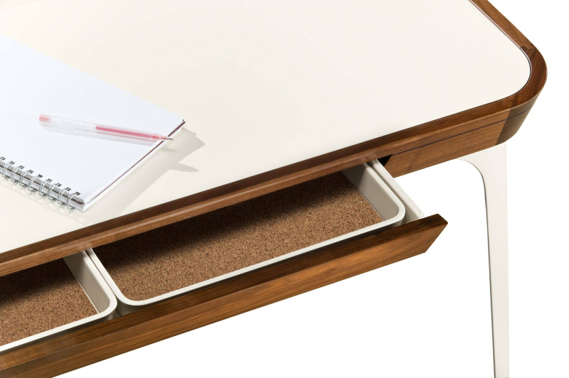 Стол Herman Miller Airia