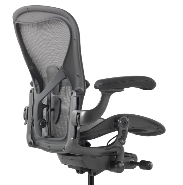 Кресло Herman Miller Aeron Carbon, размер B