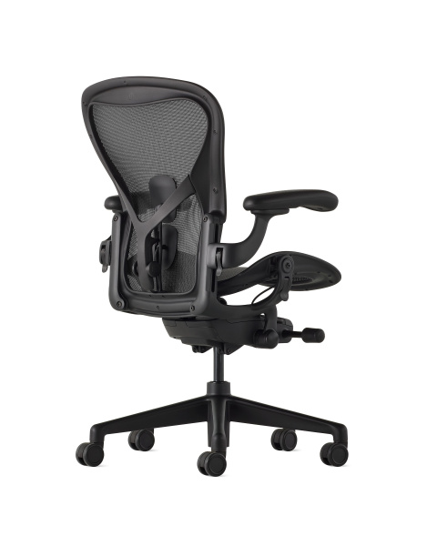 Кресло Herman Miller Aeron Black Onyx (Gaming), размер B