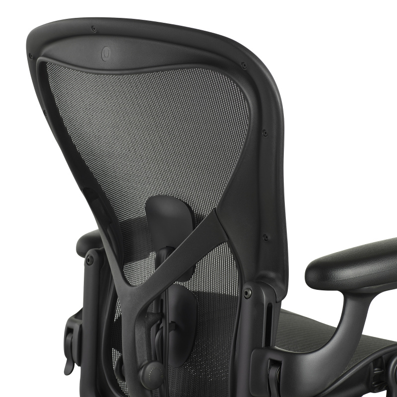 Кресло Herman Miller Aeron Black Onyx (Gaming), размер C