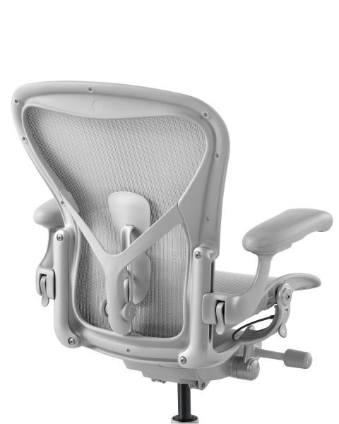 Кресло Herman Miller Aeron Mineral, размер C