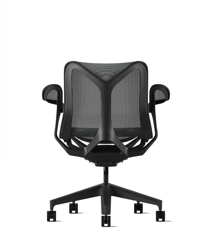 Кресло Herman Miller Cosm, низкая спинка, цвет Graphite, подлокотники «лепестки» (Leaf)