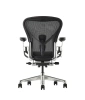 Кресло Herman Miller Aeron Black Onyx / Polished Aluminum, размер B
